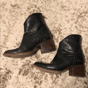 Freebird by Steven - Peak Black Booties